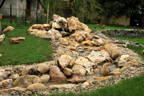 Amenajare parau, curgere de apa 1