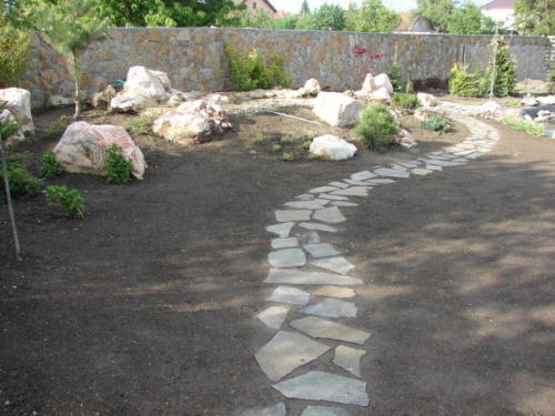 Realizare alee din piatra naturala, andezit